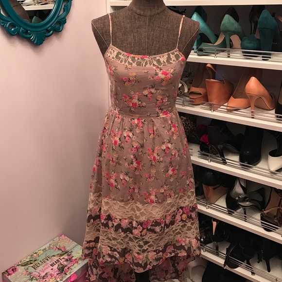 Lace and Floral American Rag dress!