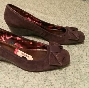 Anne Klein Purple Pumps