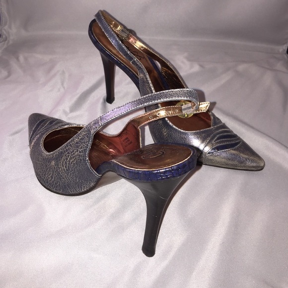 CARLOS by CARLOS SANTANA Fiery sling back pumps