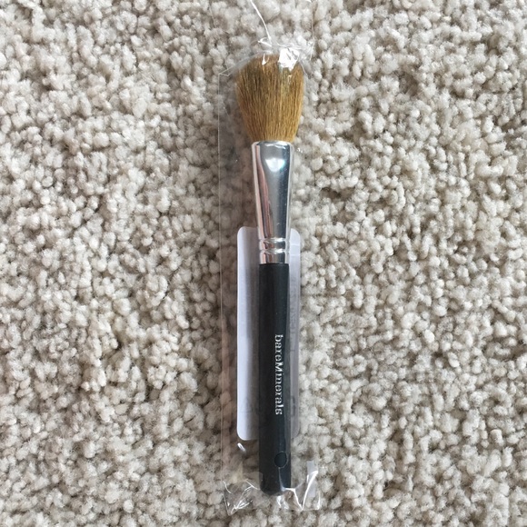 Bare Minerals Fast and Flawless Blending Brush