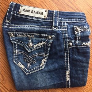 26R rock revival skinny jeans