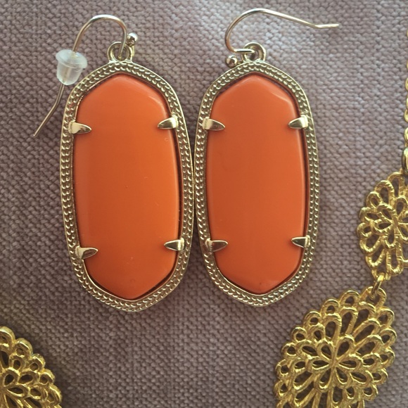 Orange Kendra Scott Earrings!