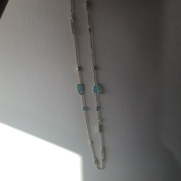 Long Kendra Scott Neckelace!