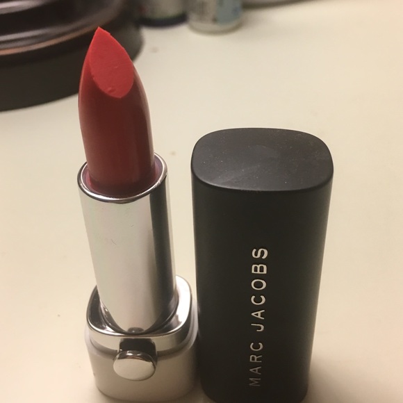 Marc Jacob lipstick 💄 138 SHOUT - Picture 1 of 2