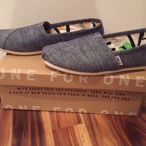 Like New Denim TOMS 8.5
