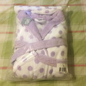 Polka dot plush bathrobe