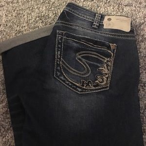 Silver capris in excellent condition.