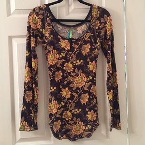FREE PEOPLE Navy/Peach Floral Thermal Henley