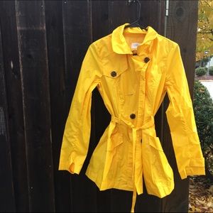 Yellow Raincoat | Yellow Trench Coat | NWOT