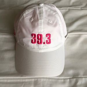 Reebok AVON 39. -2016 baseball cap