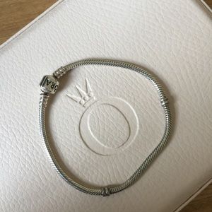 Pandora Bracelet sterling silver - 8 inch
