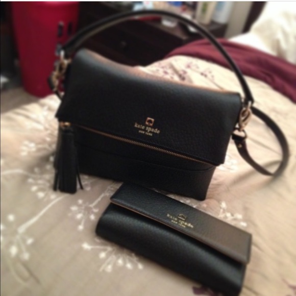🚫SOLD🚫Kate Spade mini carmen southport avenue