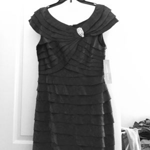 London times dress (unworn with tags)