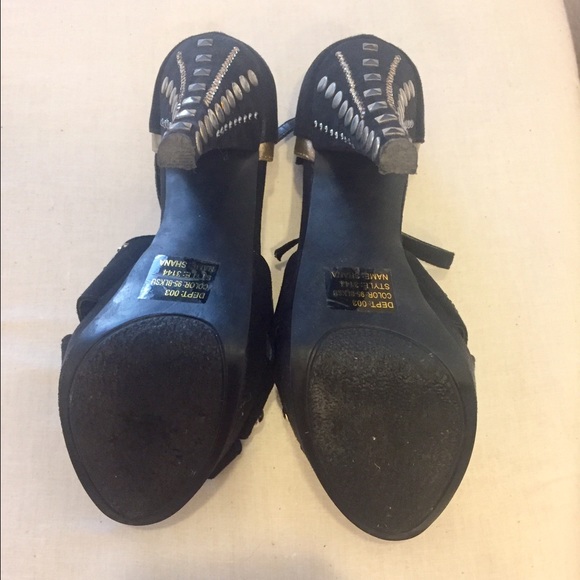 Bakers Shana Platform Heels - Picture 3 of 3