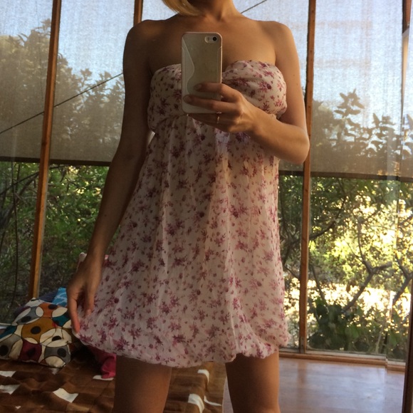 Chiffon mini dress - Picture 2 of 4
