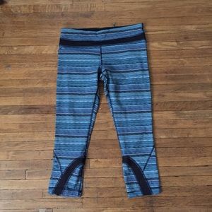 Lululemon crops
