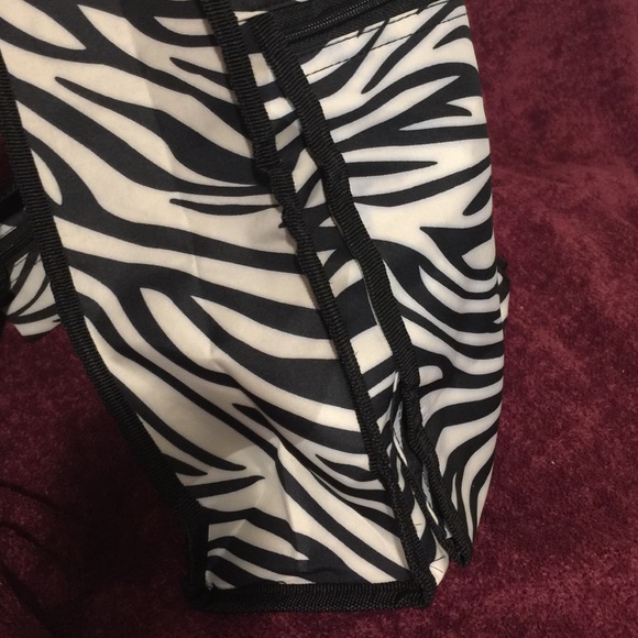 NWOT-Zebra Tote - Picture 2 of 5