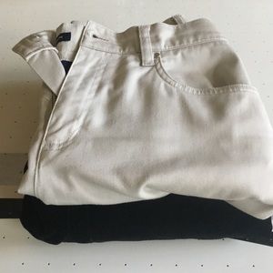 Black and off white pants Jones New York
