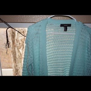Light blue cozy knitted cardigan!