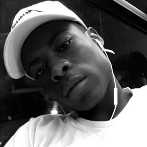 Meet your Posher, Micah