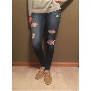 American Eagle ripped jeggings