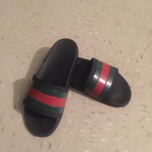 Gucci slippers