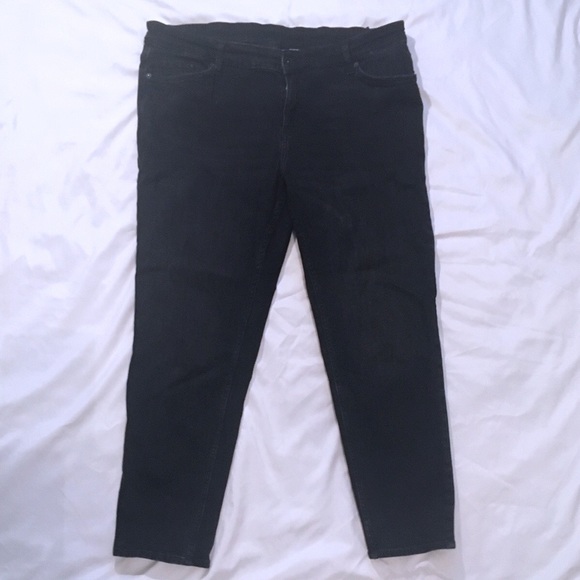 Black denim jeans H&M ankle girlfriend fit