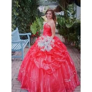 Meet your Posher, Karla