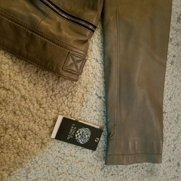 NWT Vince Camuto Zippered Leather Jacket - Picture 3 of 5