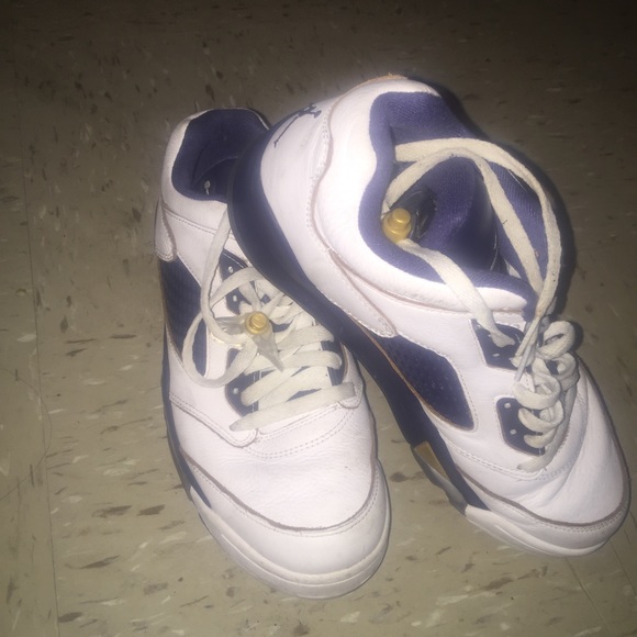 Air Jordan 5 midnight navy blue
