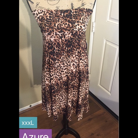 Leopard print! LuLaRoe Azure skirt. Plus size 3X.