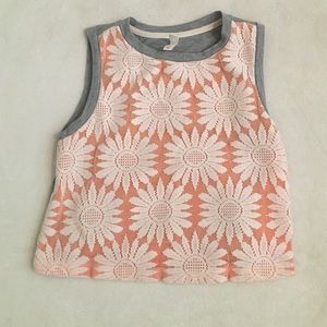 Crop top with floral design