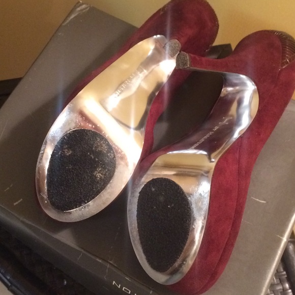 H by Halston Burgundy Stilettos - Picture 2 of 4