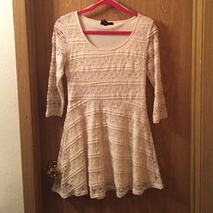 Forever 21 Lace Mini Dress