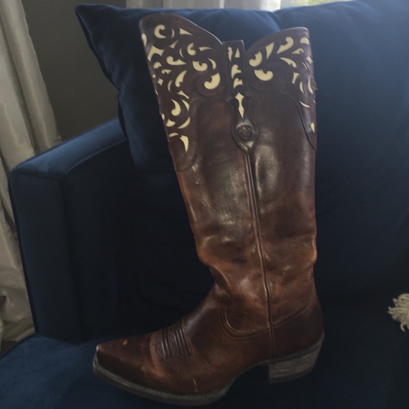 Ariat Tall boots with filigree design/Fancy!