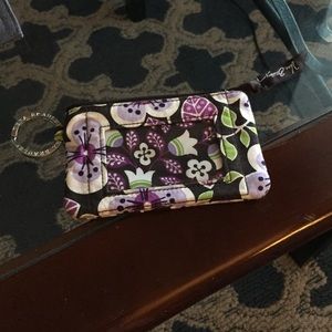 Vera Bradley zip ID
