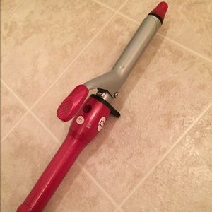 FLASH SALE T3 🎉🎉SinglePass 1" curling iron. 🎈🎉