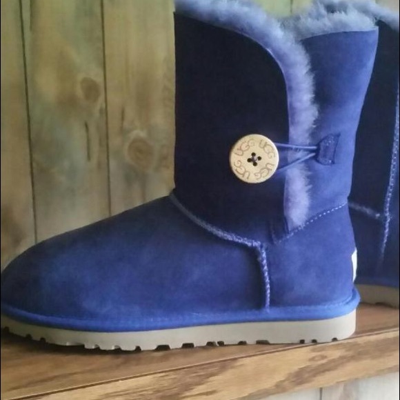 **UGG Australia**