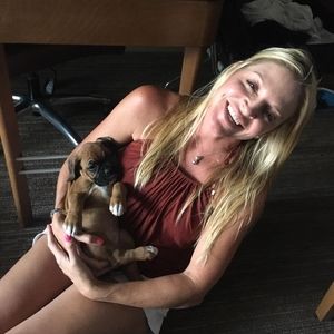 Meet your Posher, Casey