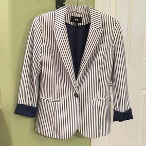 Sharp H&M navy striped blazer