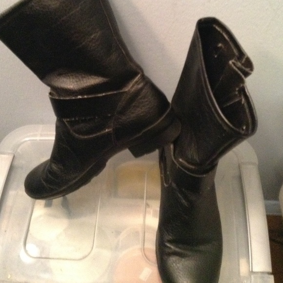 Woman's Combat Style high Boots