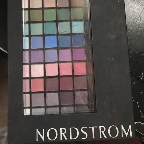 Nordstrom makeup set - Picture 4 of 4