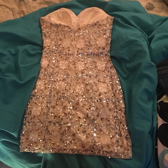 Scala sequined strapless dress - Picture 2 of 3