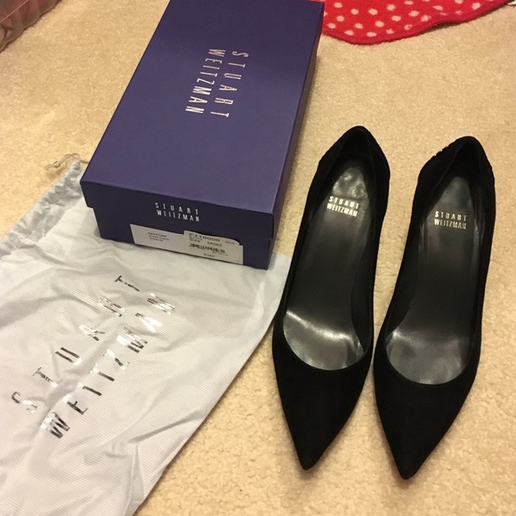 Stuart weitzman daystuds black suede pumps size 8