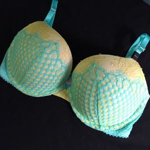 Very Sexy Push-up Bra 32DD