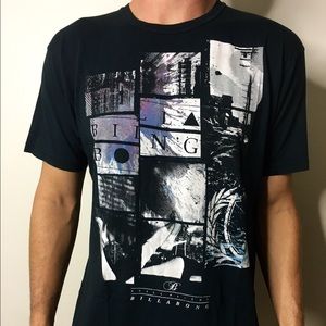 Black billabong graphic tee