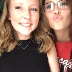 Meet your Posher, Kenzie