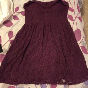 Short Casual Dress - Size 9 - Stretchy