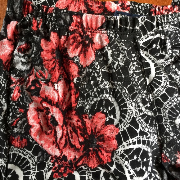 LAST ONE ! Boho Floral Bell Bottom - Picture 4 of 6