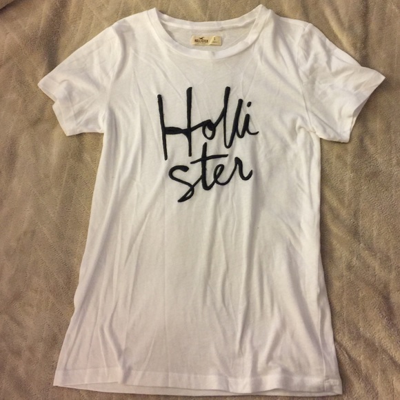 White Hollister short sleeve shirt